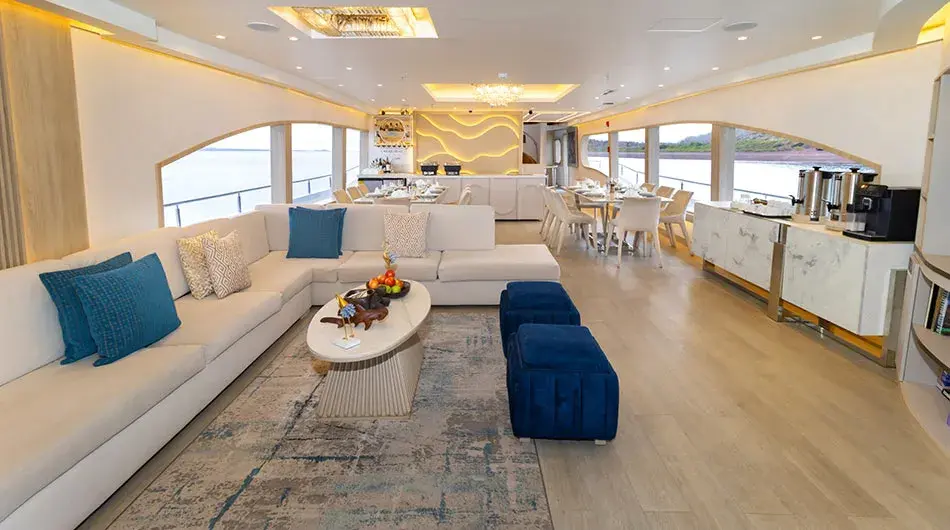 Grand Majestic Dining Area