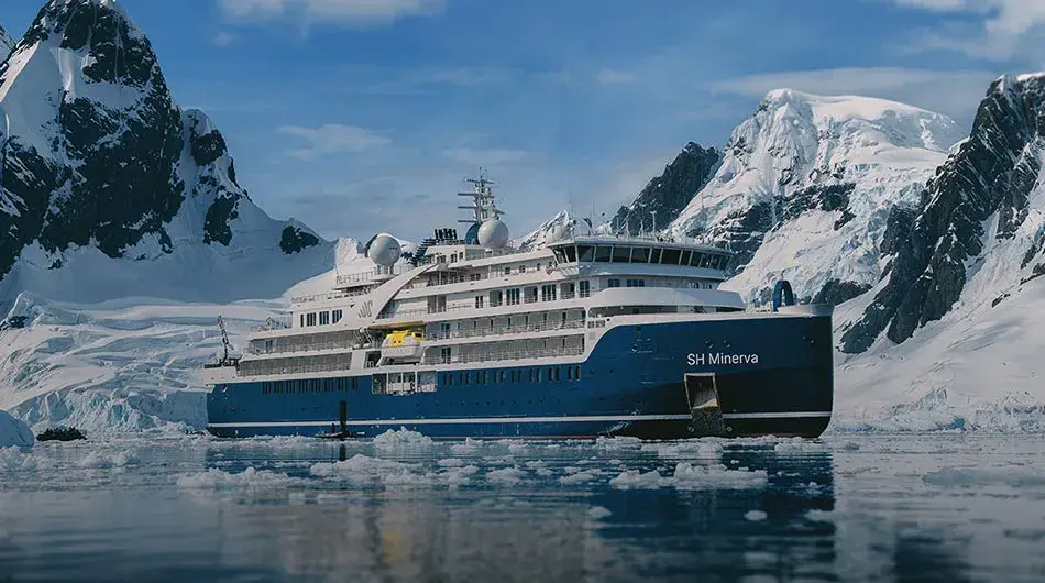 SH Minerva on the Antarctic Peninsula