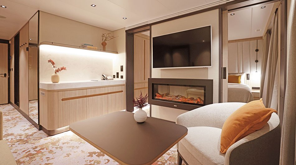 SH Vega Suite Stateroom