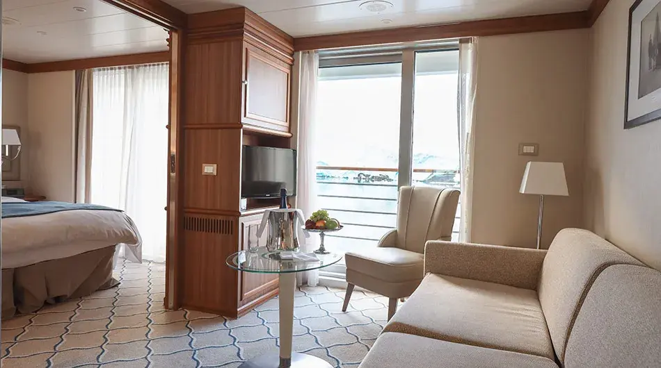 category-6-discovery-suite-3-exploris-one[1]