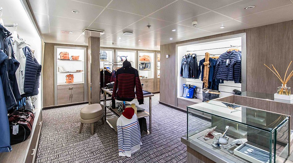 gift-shop-exploris-one[1]