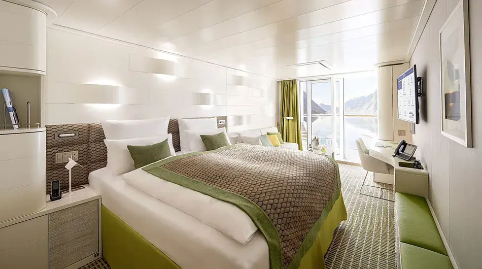 Hanseatic Nature Balcony Cabin