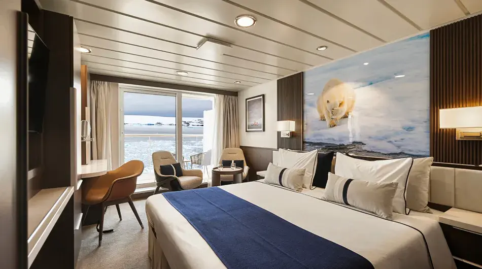Douglas Mawson Balcony Stateroom Cat C