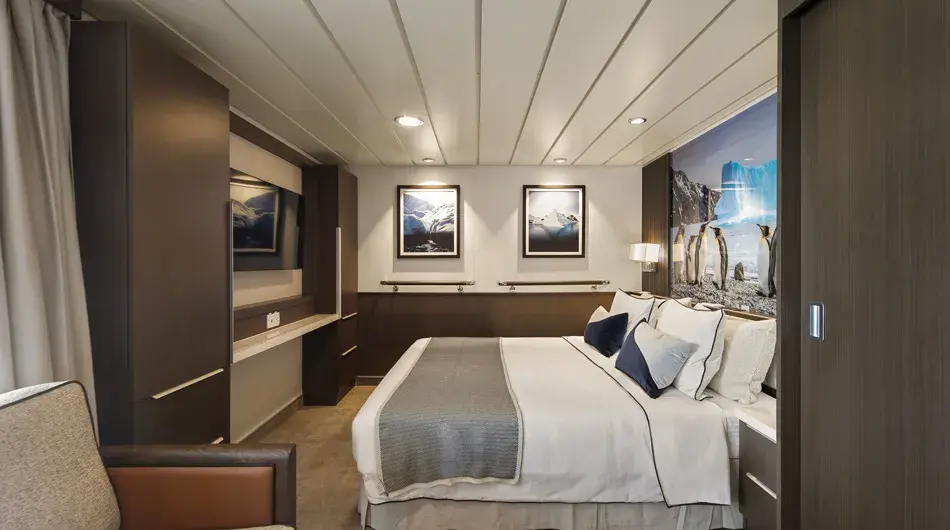 Douglas Mawson Balcony Stateroom Superior