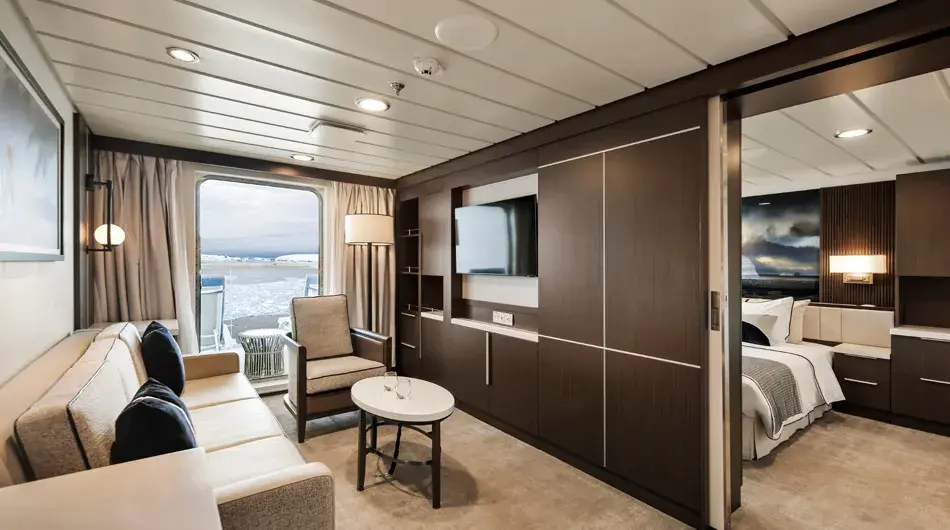 Douglas Mawson Junior Suite