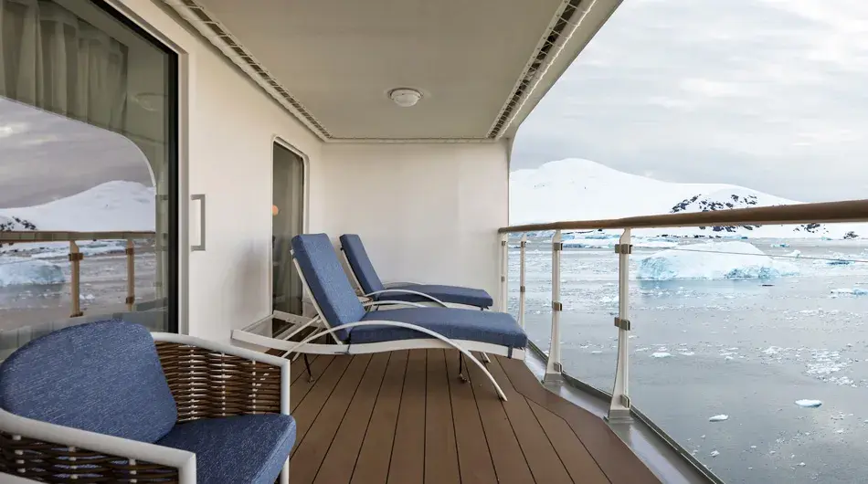 Douglas Mawson Junior Suite - balcony