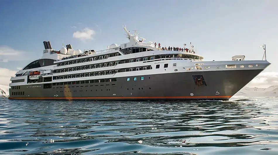 L'Austral Exterior