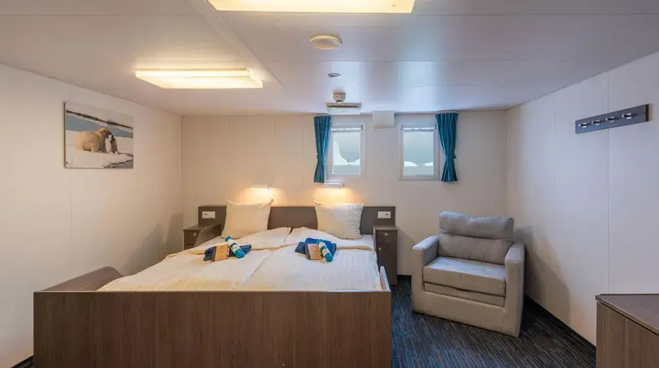 Ortelius Superior Cabin