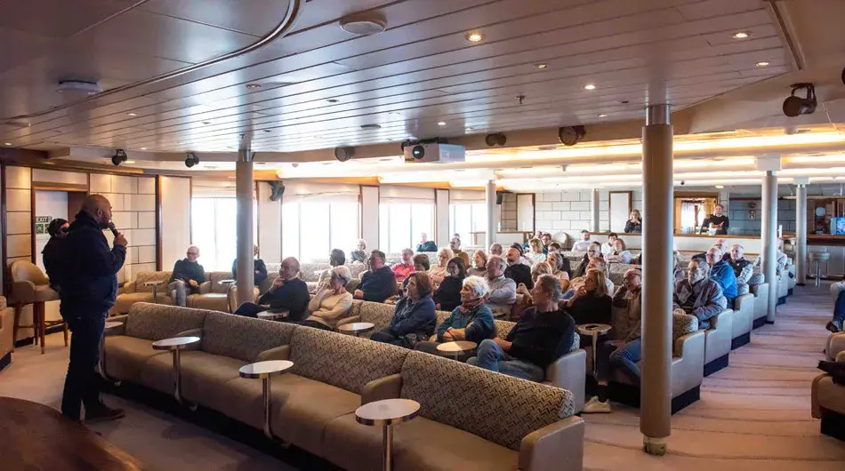 Heritage Discoverer Presentation Lounge