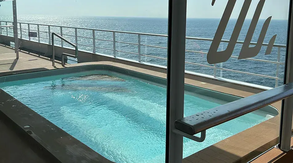 SH Diana Jacuzzi