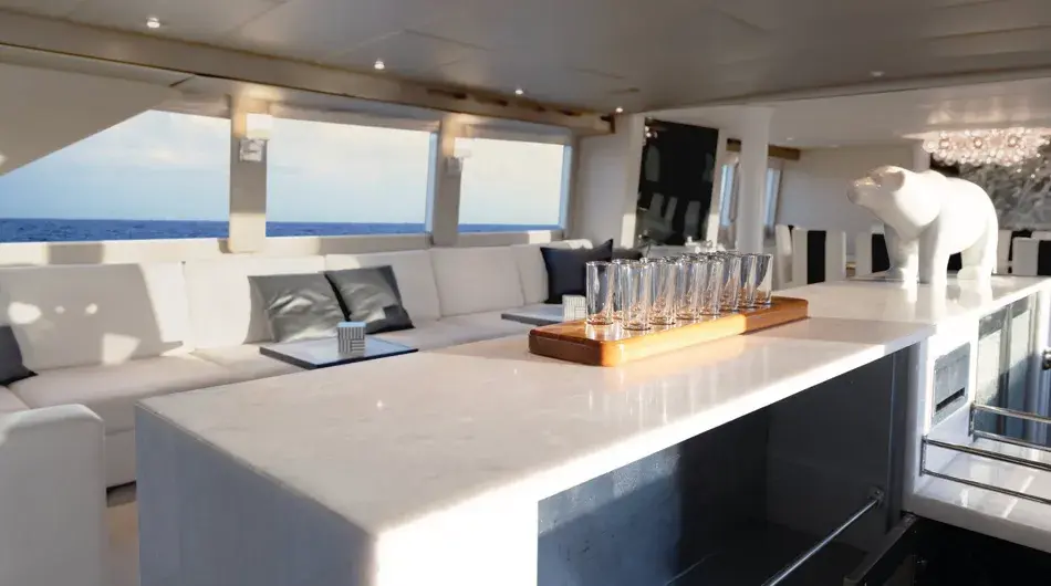 galaxy-stella-bar-galapagos-cruises
