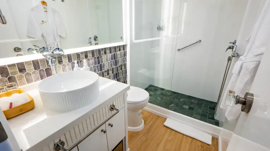 M/C Monique Catamaran Golden Stateroom Bathroom