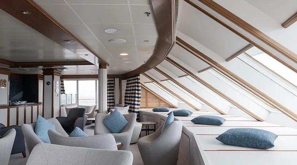 observation-lounge-exploris-one[1][1]