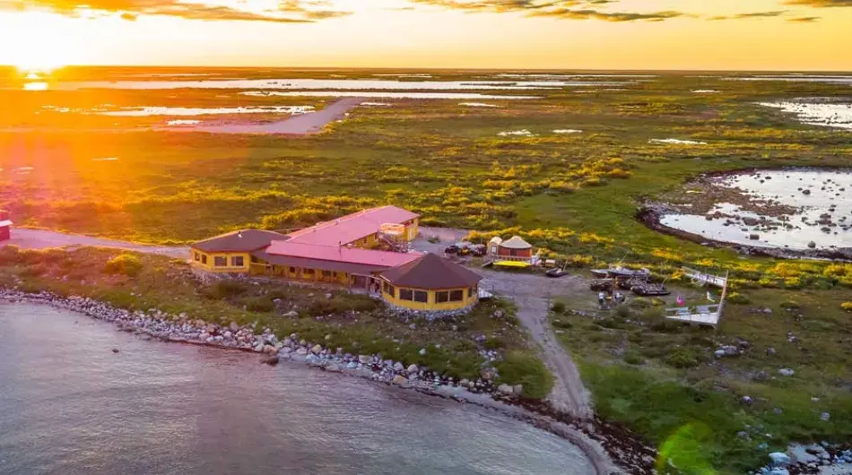 Seal River Heritage Lodge