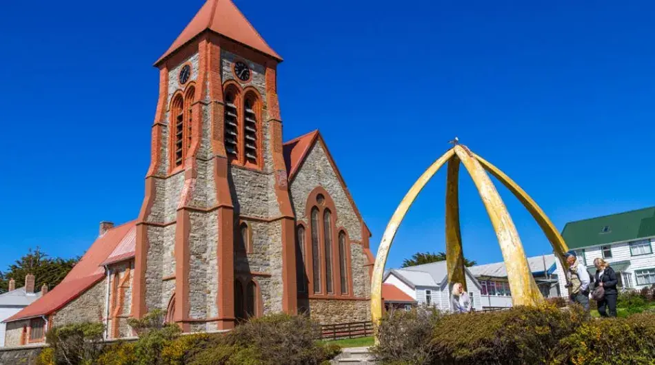 Port-Stanley-church-in-Falkland-island_0
