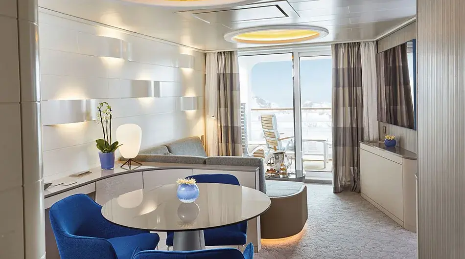 Hanseatic Inspiration Junior Suite: ctsy Hapag Lloyd Cruises