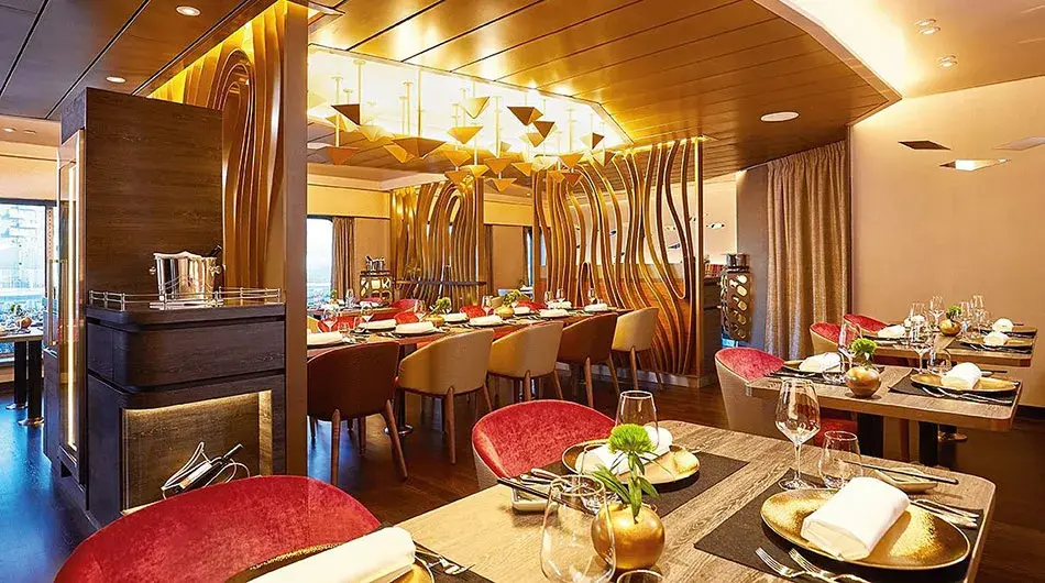 Hanseatic Inspiration Nikkei Speciality Restaurant: ctsy Hapag Lloyd Cruises