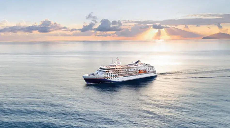Hanseatic Inspiration exterior: ctsy Hapag Lloyd Cruises