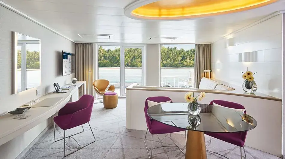 Hanseatic Spirit Grand Suite living area: ctsy Hapag Lloyd Cruises Hanseatic Spirit Grand Suite living area: ctsy Hapag Lloyd Cruises