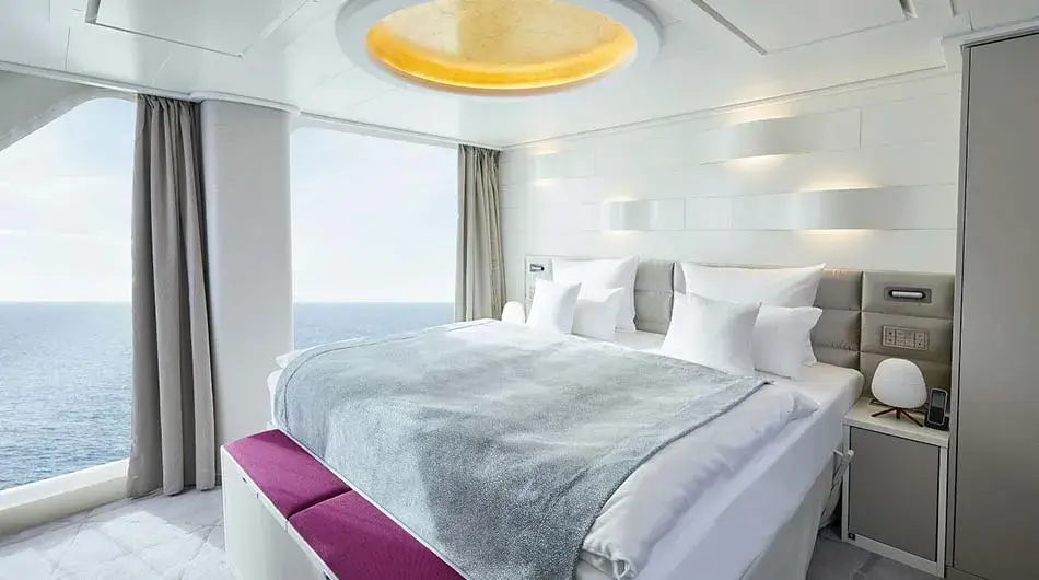 Hanseatic Spirit Grand Suite: ctsy Hapag Lloyd Cruises Hanseatic Spirit Grand Suite: ctsy Hapag Lloyd Cruises