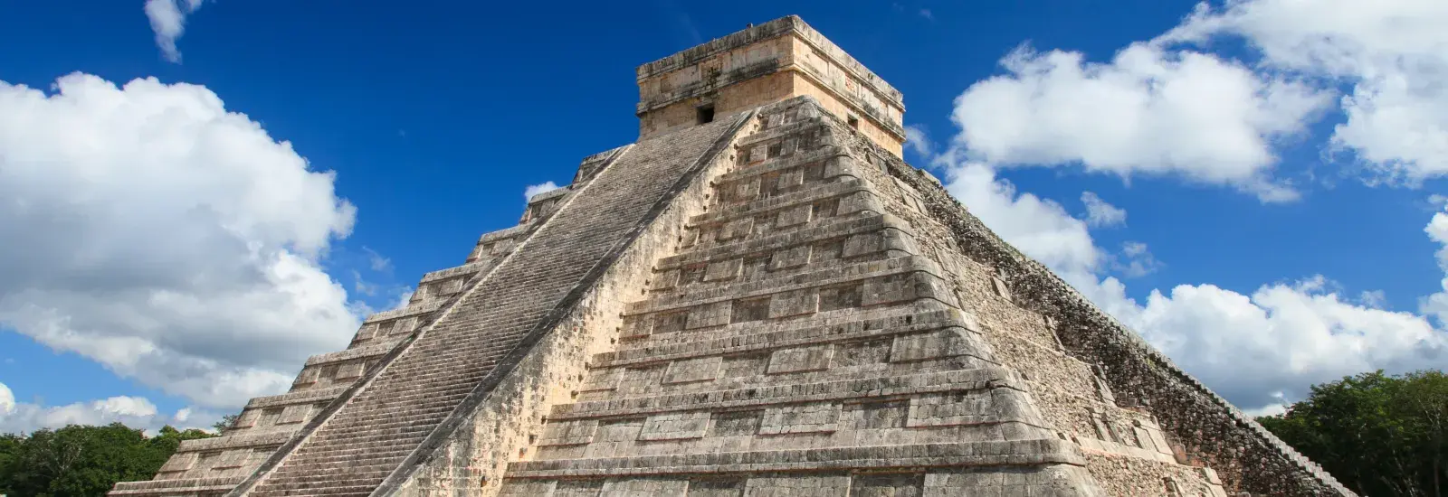 Chichen_Itza_shutterstock.jpg
