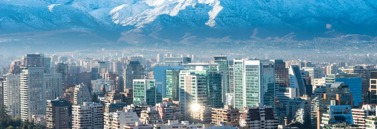 Santiago_shutterstock_198592412-1618x1080.jpg