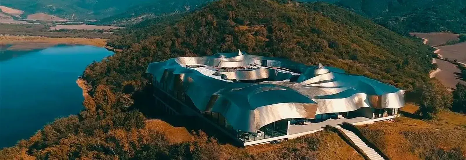 VIK Chile - Winery &amp; Retreat Extension