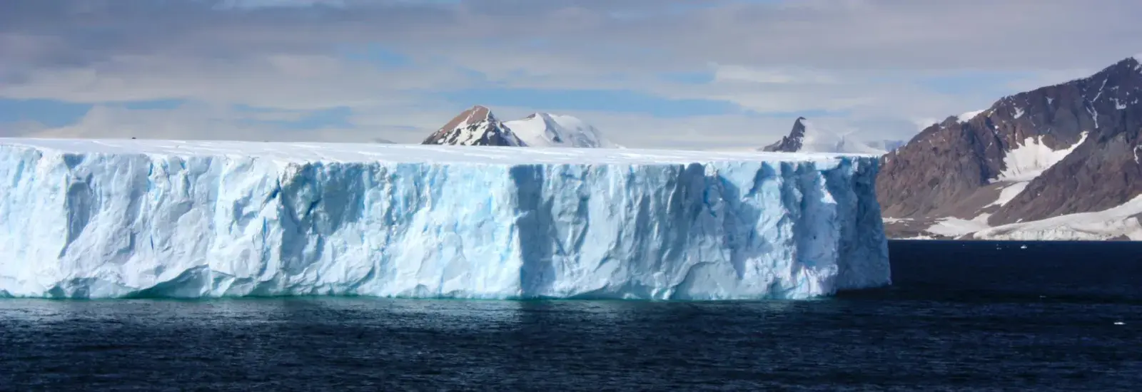 Expedition Semi-Circumnavigation of Antarctica | Hanseatic Spirit