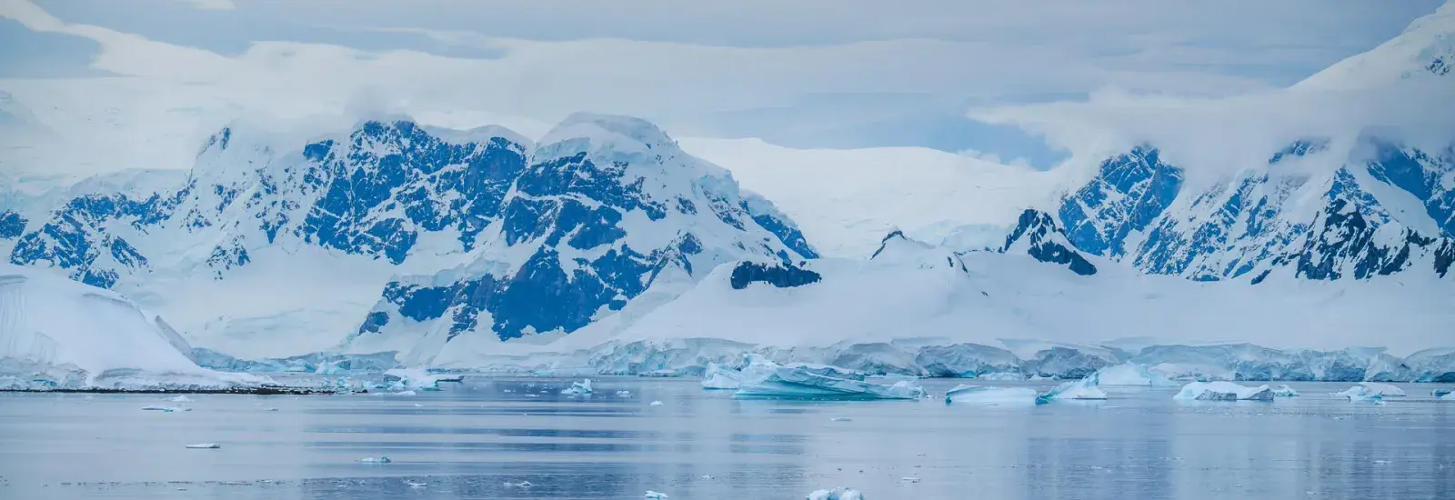 Antarctica: The White Continent | Le Lyrial