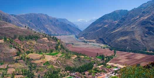 Arrive into Cusco & Transfer to Sacred Valley