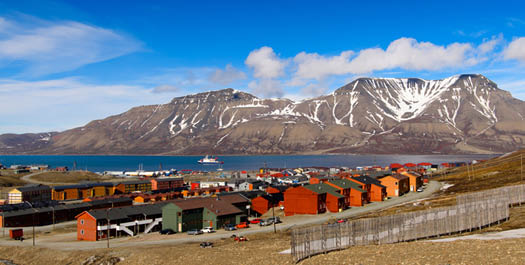 Disembarkation in Longyearbyen