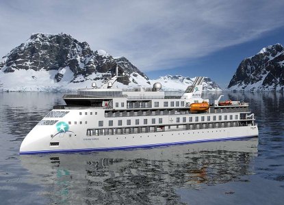  Sylvia-Exterior-900x600 