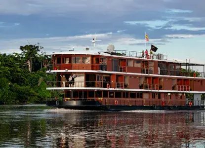 Manatee Amazon Explorer