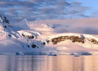 Antarctica icy landscapes ) 