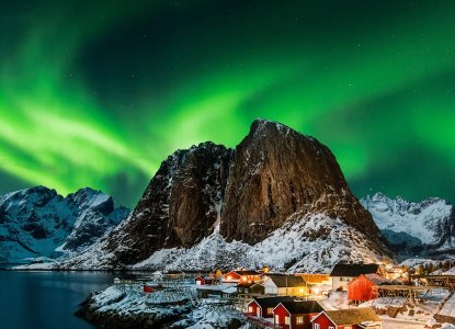 Northern-Lights-Norway-hero 