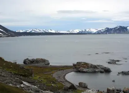 Gnalodden-in-Hornsund_Southeast-Svalbard-HERO.jpg Gnalodden-in-Hornsund_Southeast-Svalbard-HERO.jpg