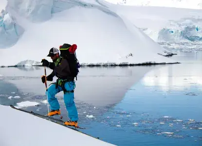 Antarctica_Activities_Skiers%20%281%29.jpg 