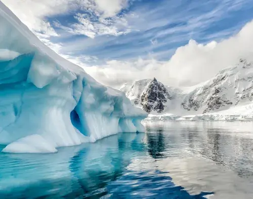 Antarctic Peninsula: The Classic Voyage | Discoverer