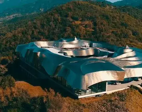 VIK Chile - Winery & Retreat Extension 